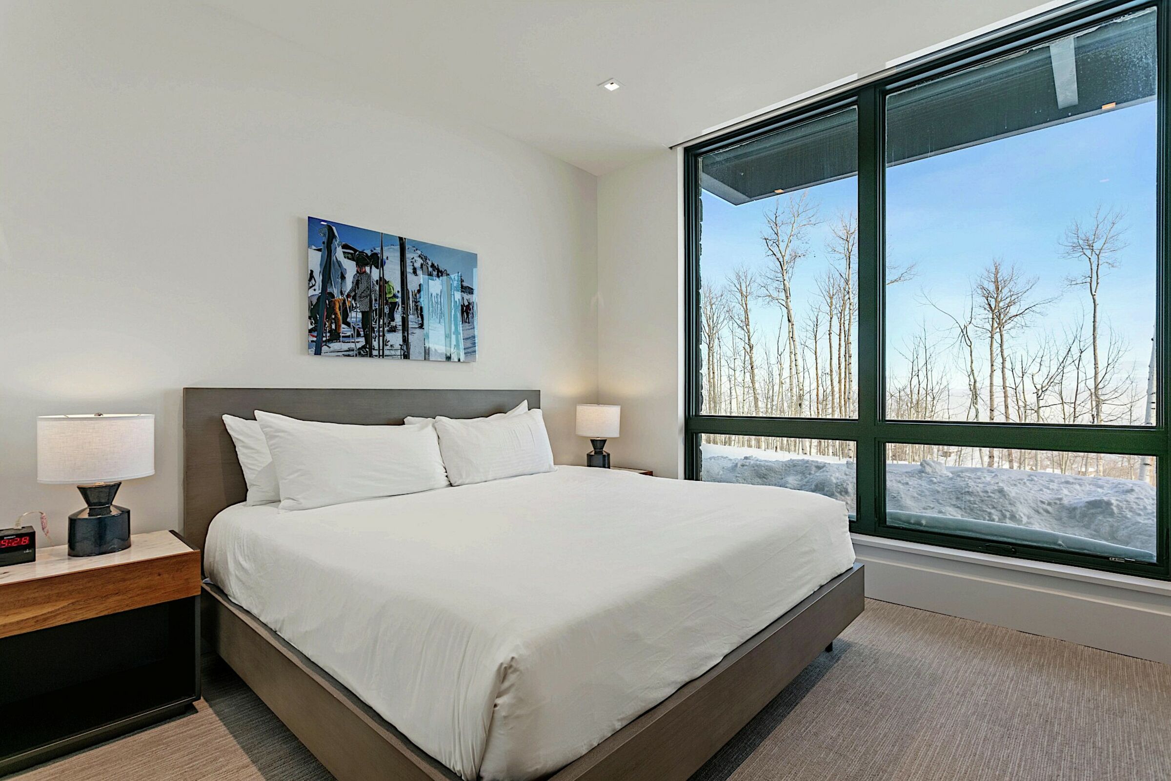Suite Bedroom