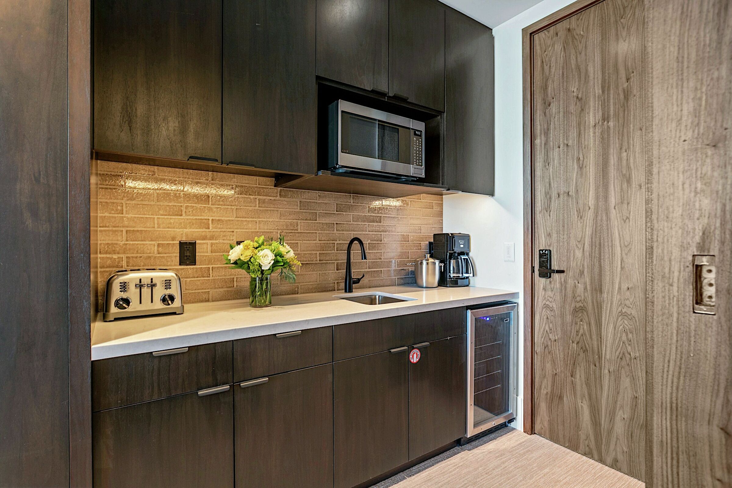 Suite Kitchenette