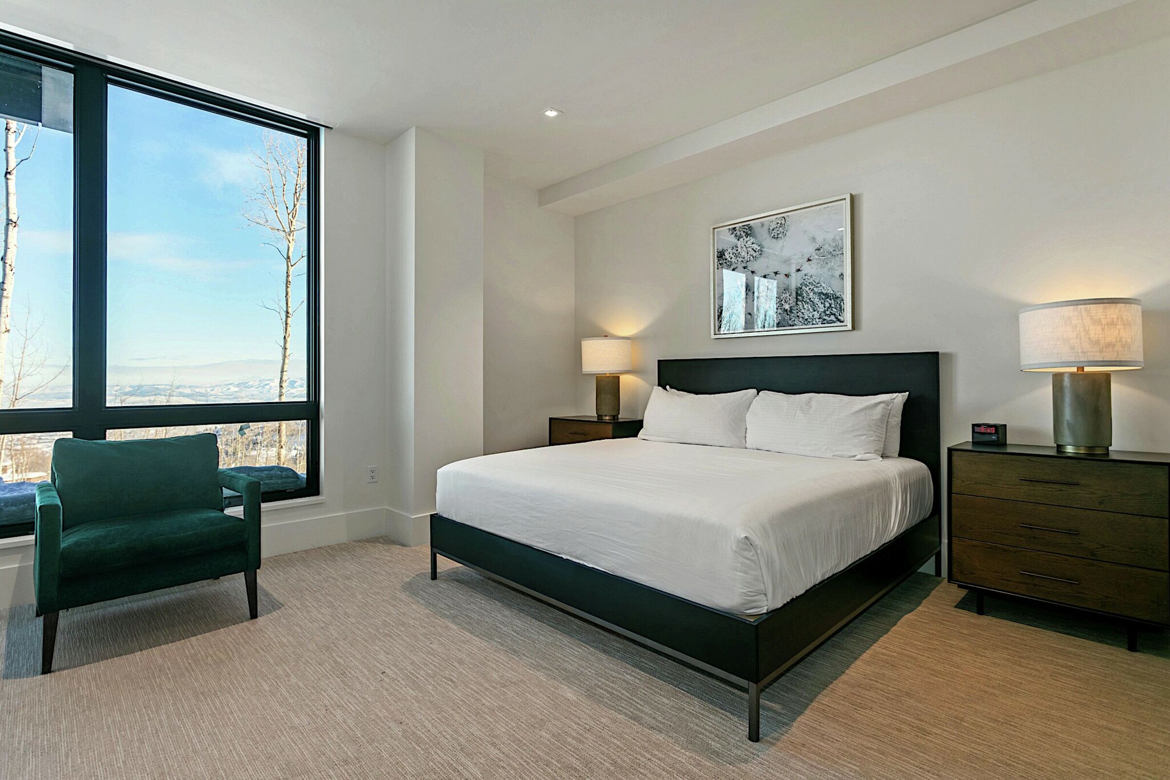 Suite Bedroom