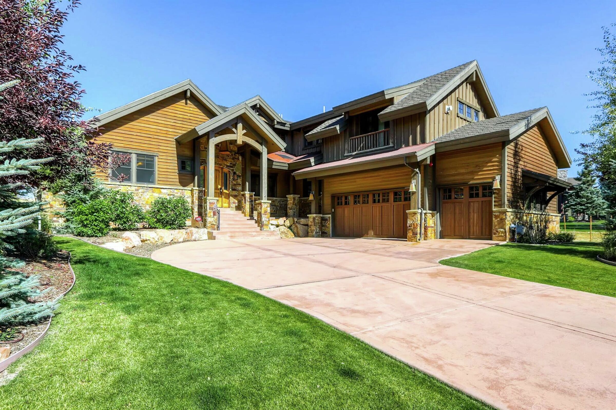 Snowtop Manor 