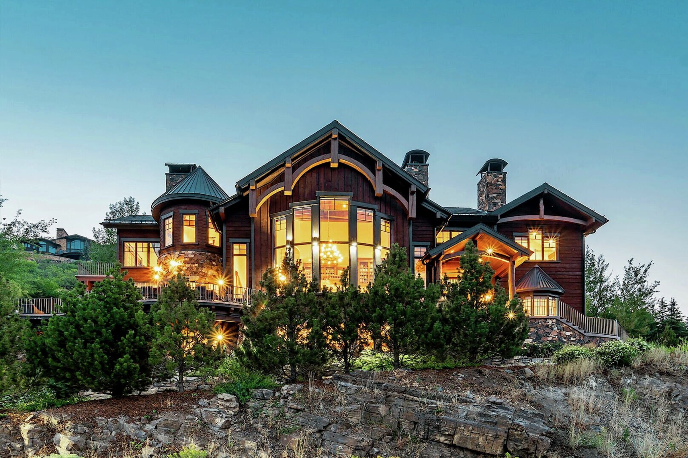 Black Spruce Lodge
