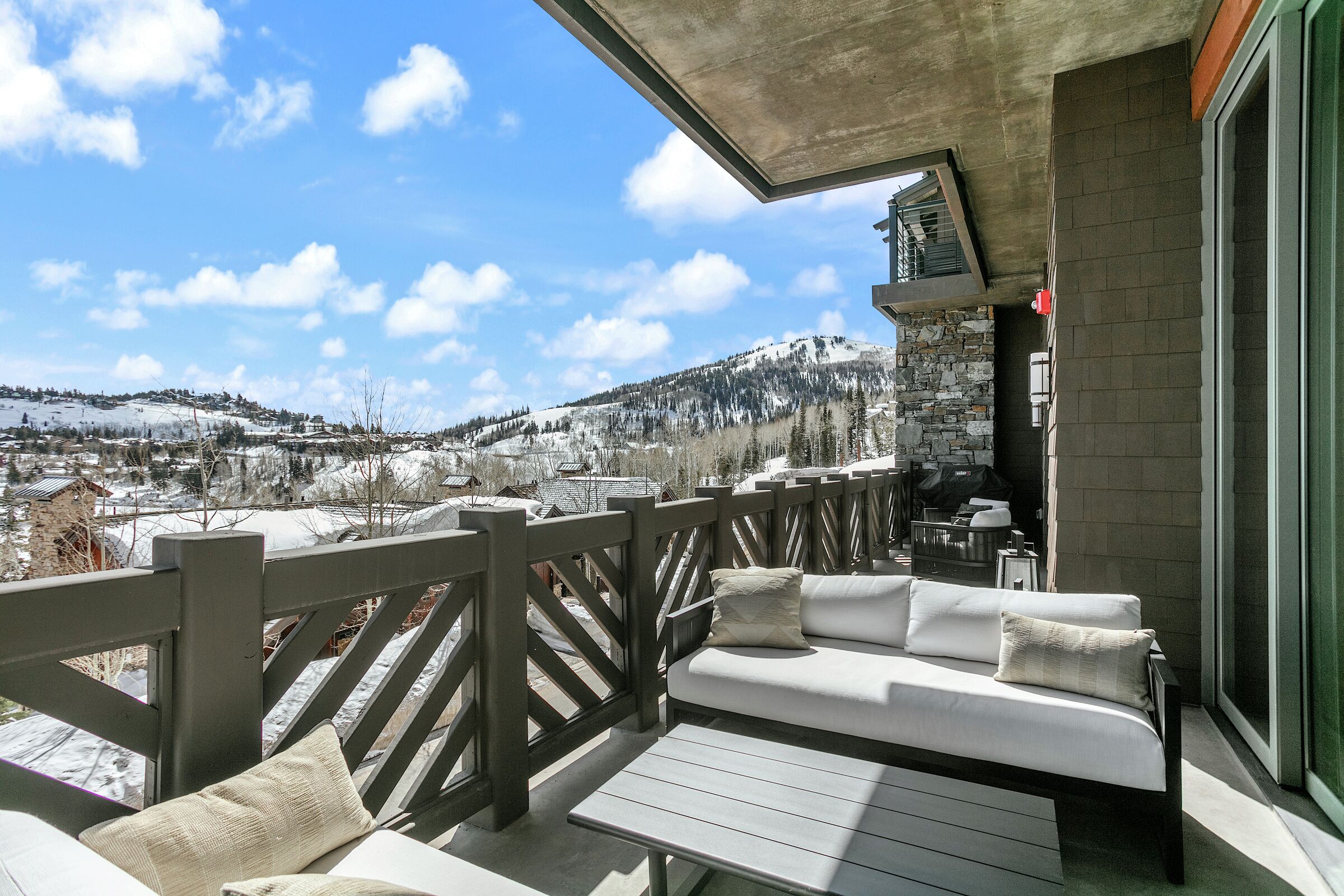 Balcony with BBQ