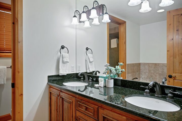 Ensuite Bathroom