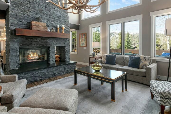 5 Bdrm 5.5 Bath HT - Living Area
