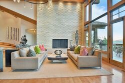 6 Bdrm 6.5 Bath HT - Living Area