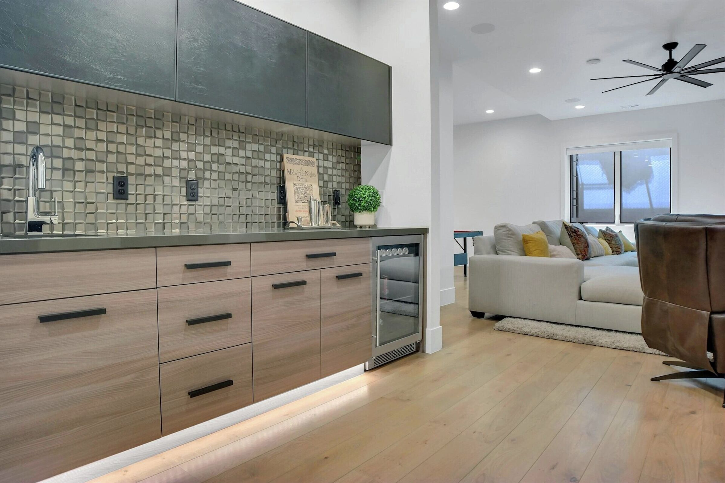 Wet Bar