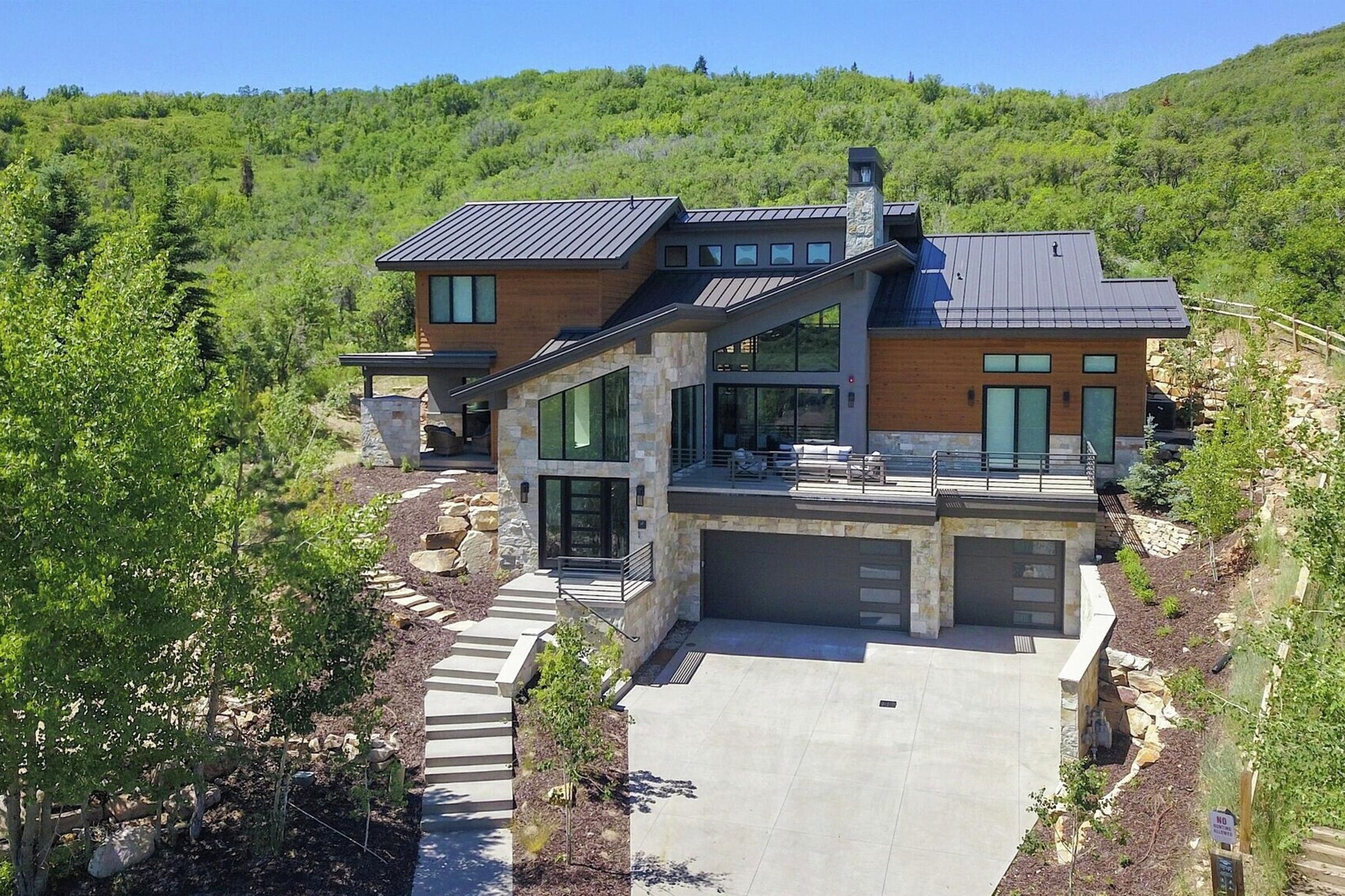 Sun Ridge Retreat