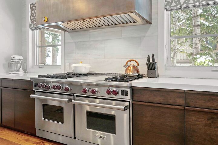 5 Bdrm 5.5 Bath HT - Kitchen