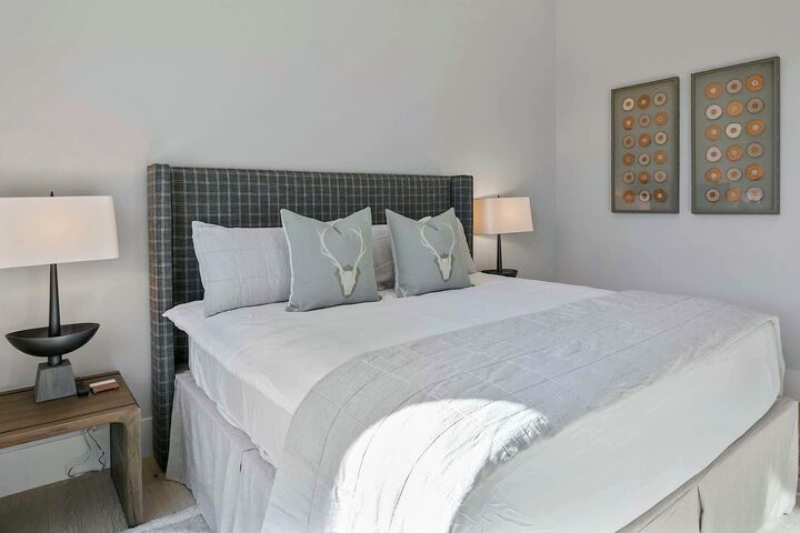 5 Bdrm 5.5 Bath HT - Bedroom