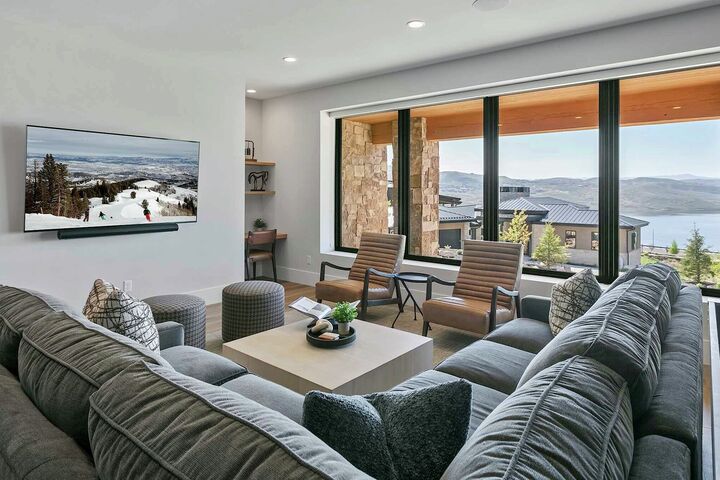 5 Bdrm 5.5 Bath HT - Family Room