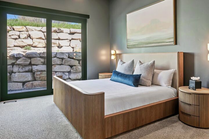 4 Bdrm 4.5 Bath HT - Bedroom