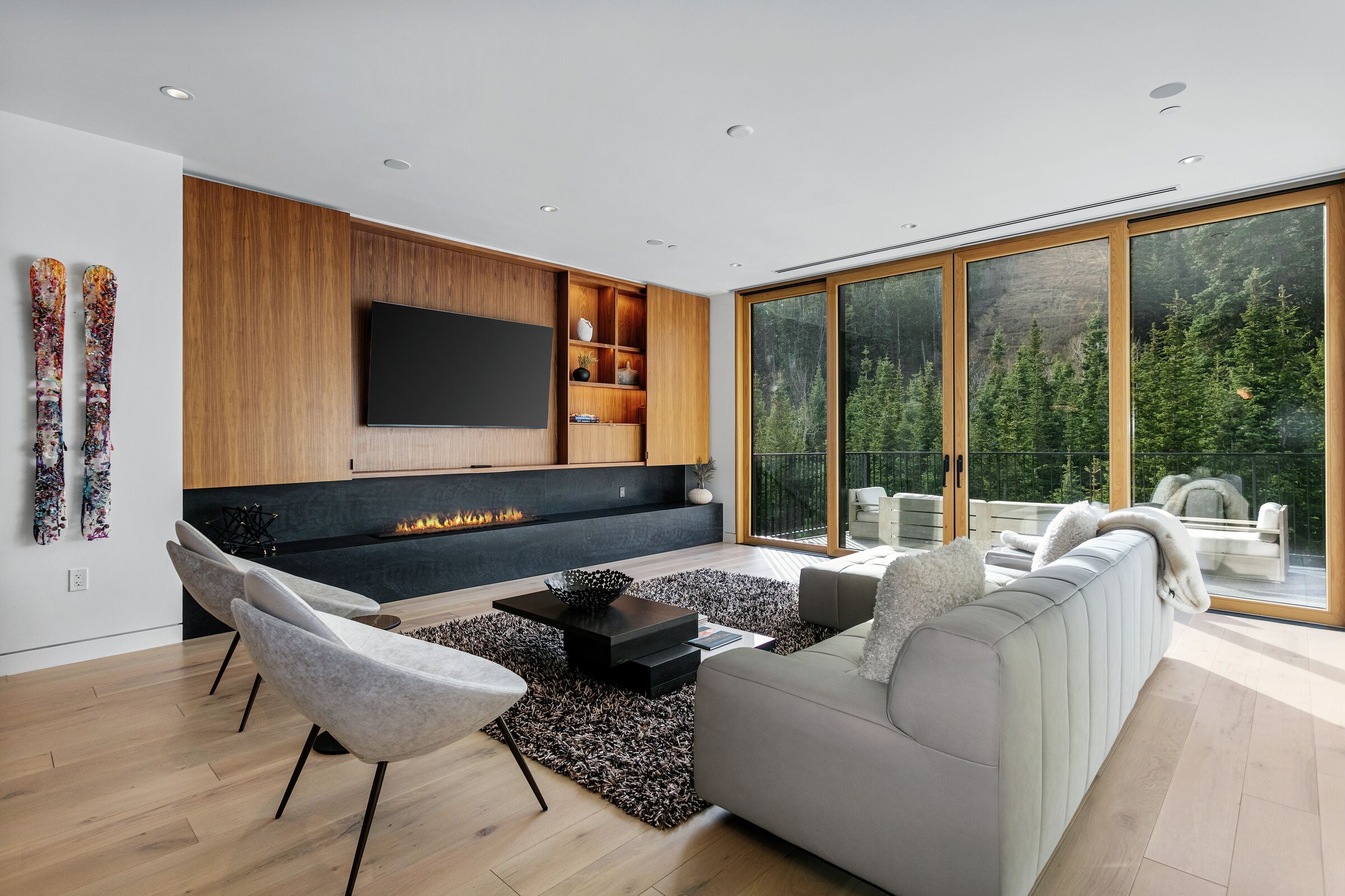 #1602 - Living Area