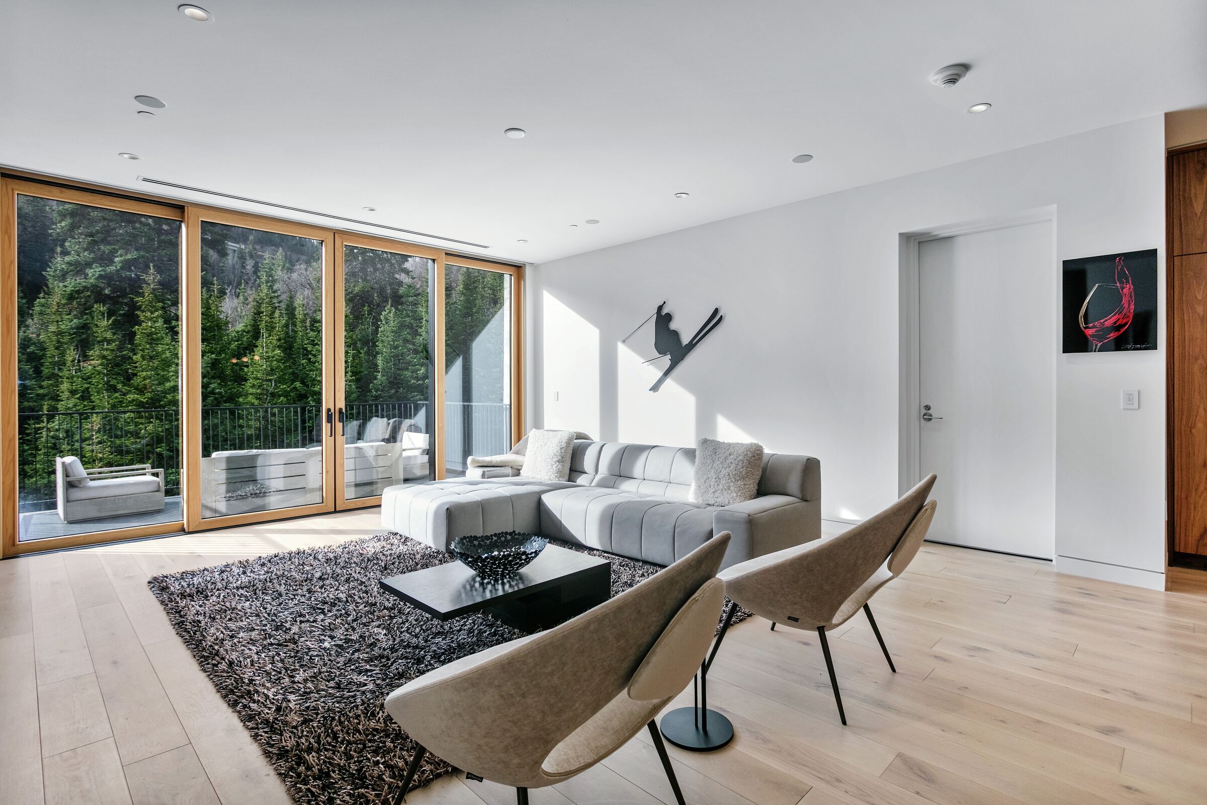 #1602 - Living Area