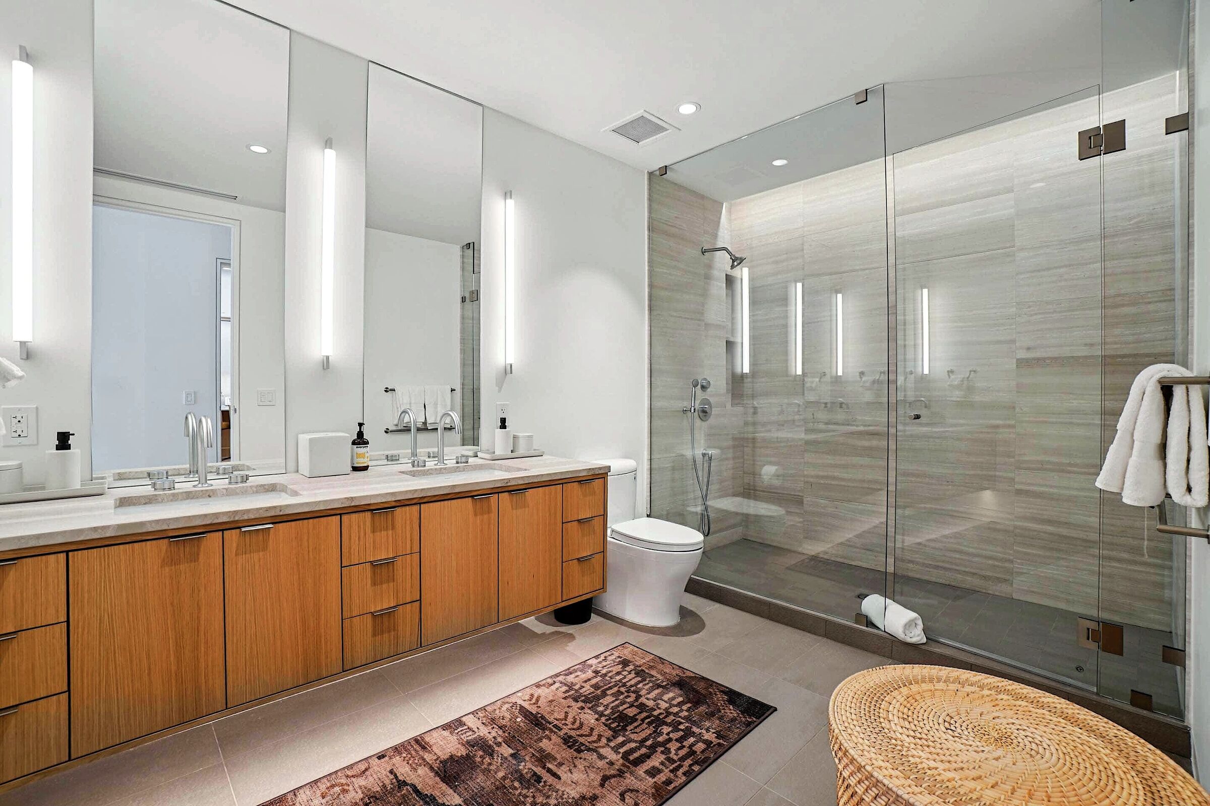 Master Ensuite Bathroom