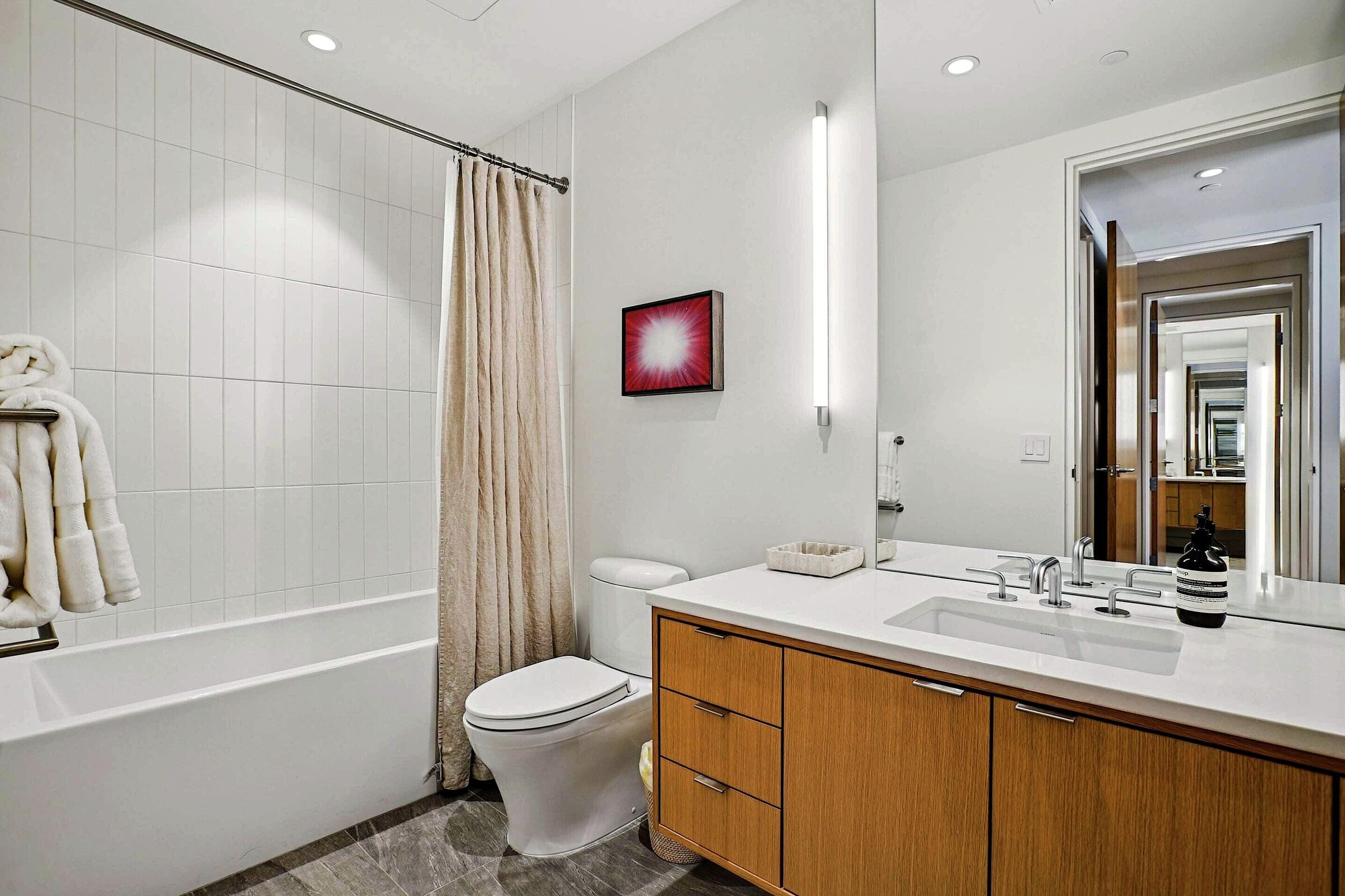 #2502 - Bathroom