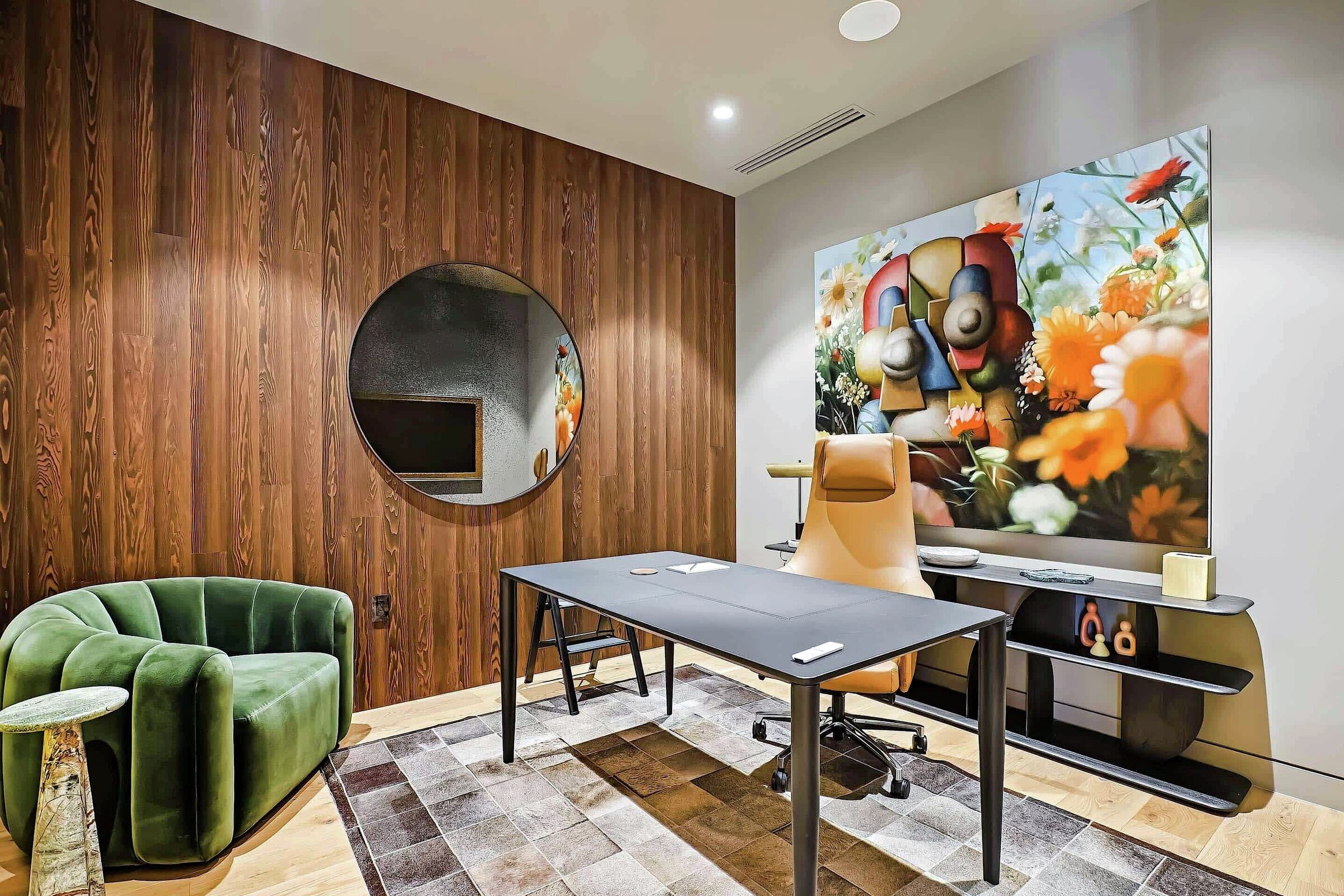 #2502 - Den with Office Area