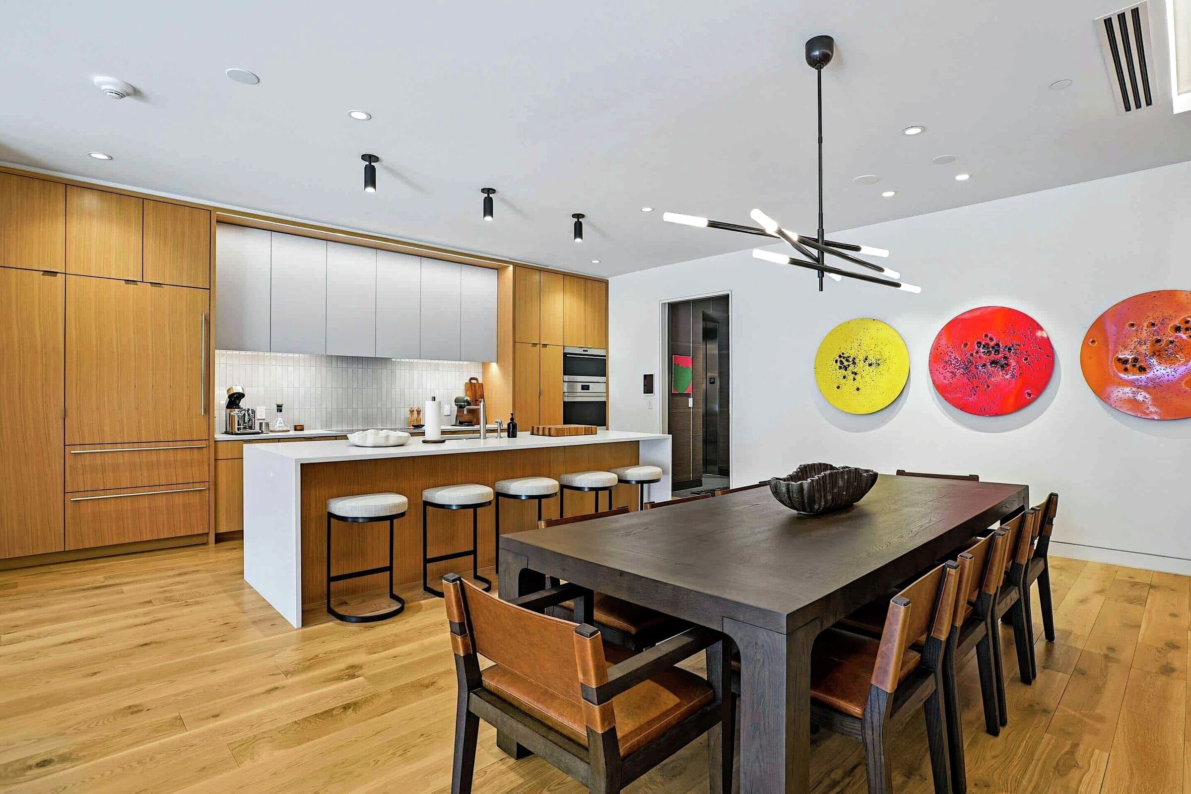 #2502 - Dining Area
