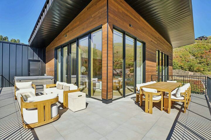 #1704 - Balcony with Hot Tub