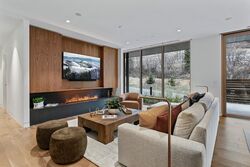 #1402 - Living Area