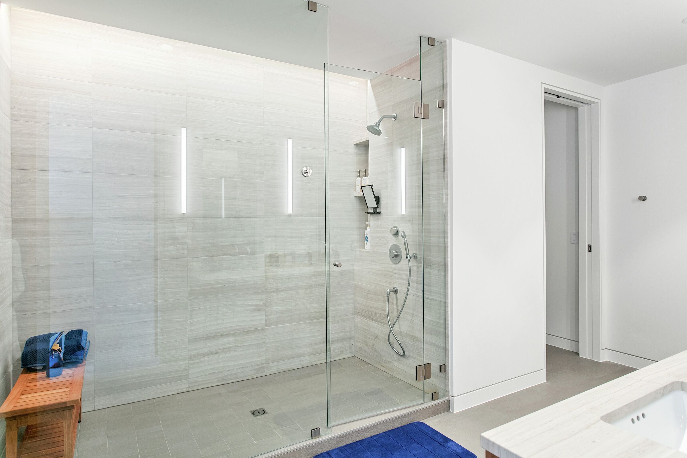 #2503 - Bathroom