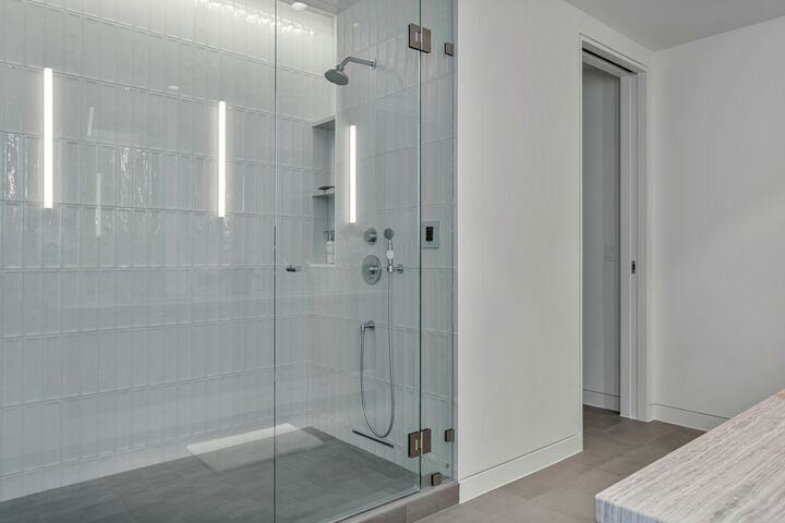 Master Ensuite Bathroom