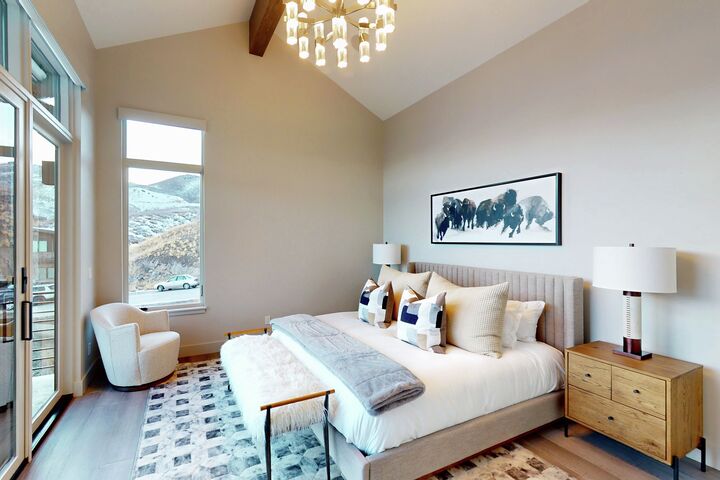 4 Bdrm 4.5 Bath HT - Master Bedroom