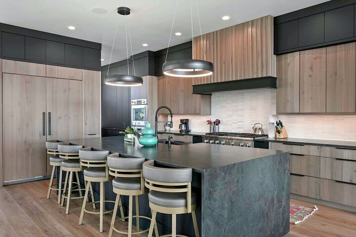 3 Bdrm 3.5 Bath HT - Kitchen