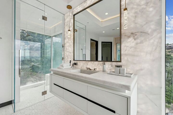 Master Ensuite Bathroom