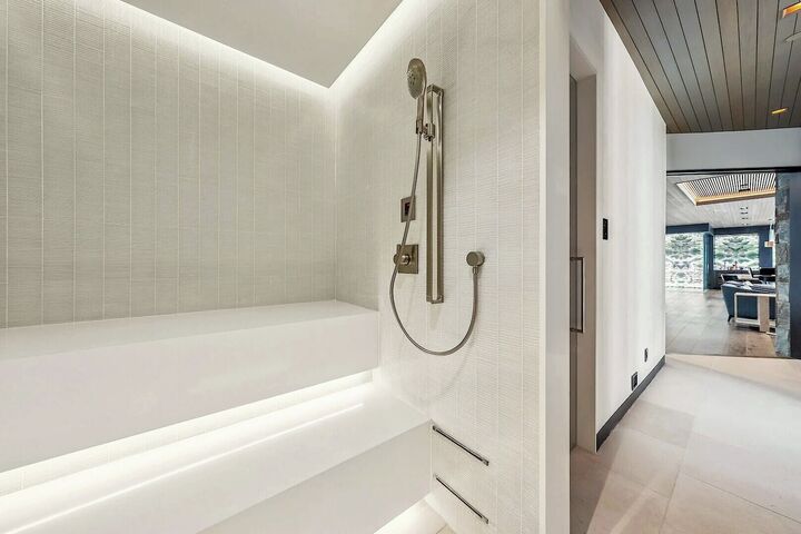 Indoor Sauna Room Shower