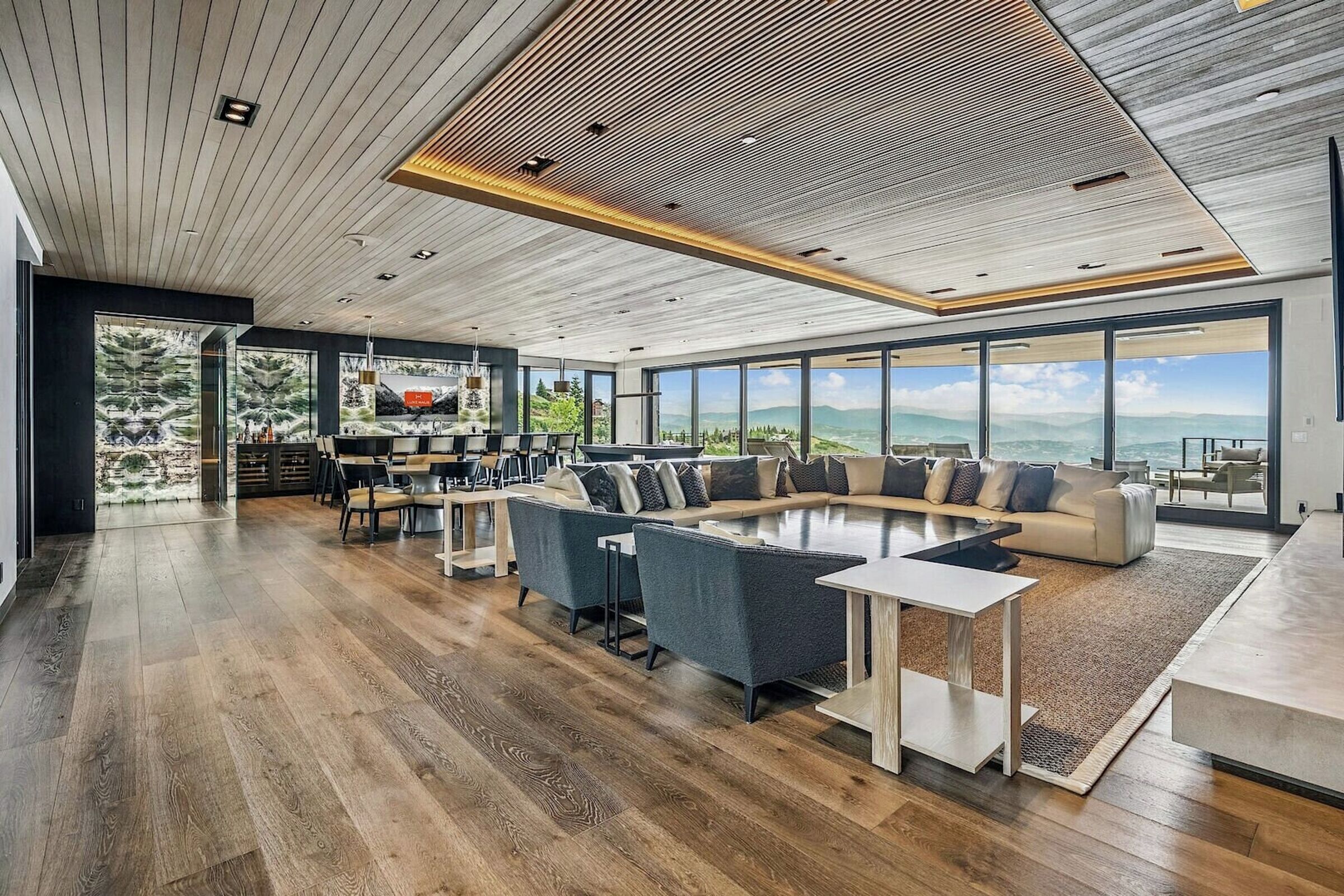 Second Living Area