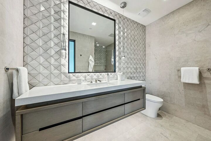 Ensuite Bathroom