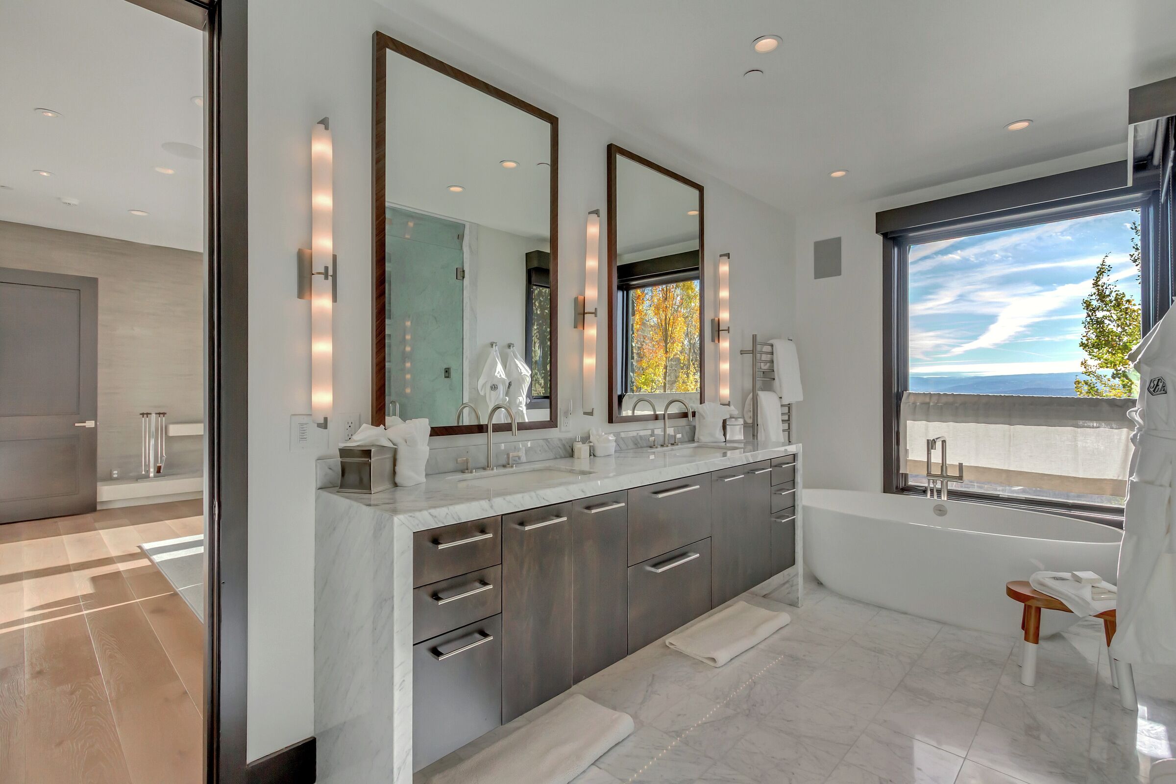 Master Ensuite Bathroom