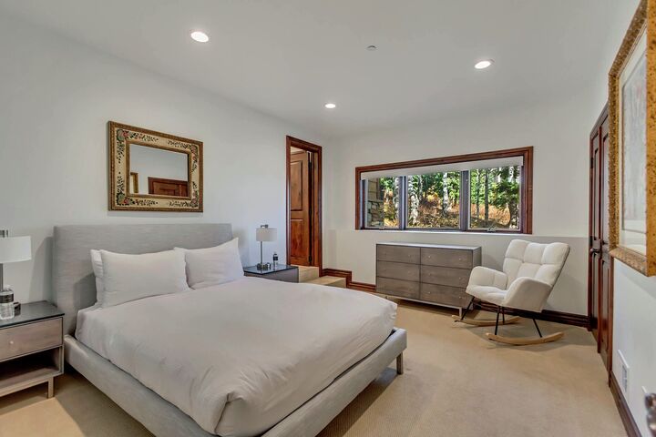 7 Bdrm 6.5 Bath HT - Bedroom