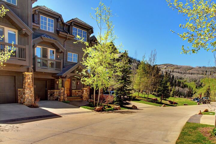 Lucky Star Townhomes - #3