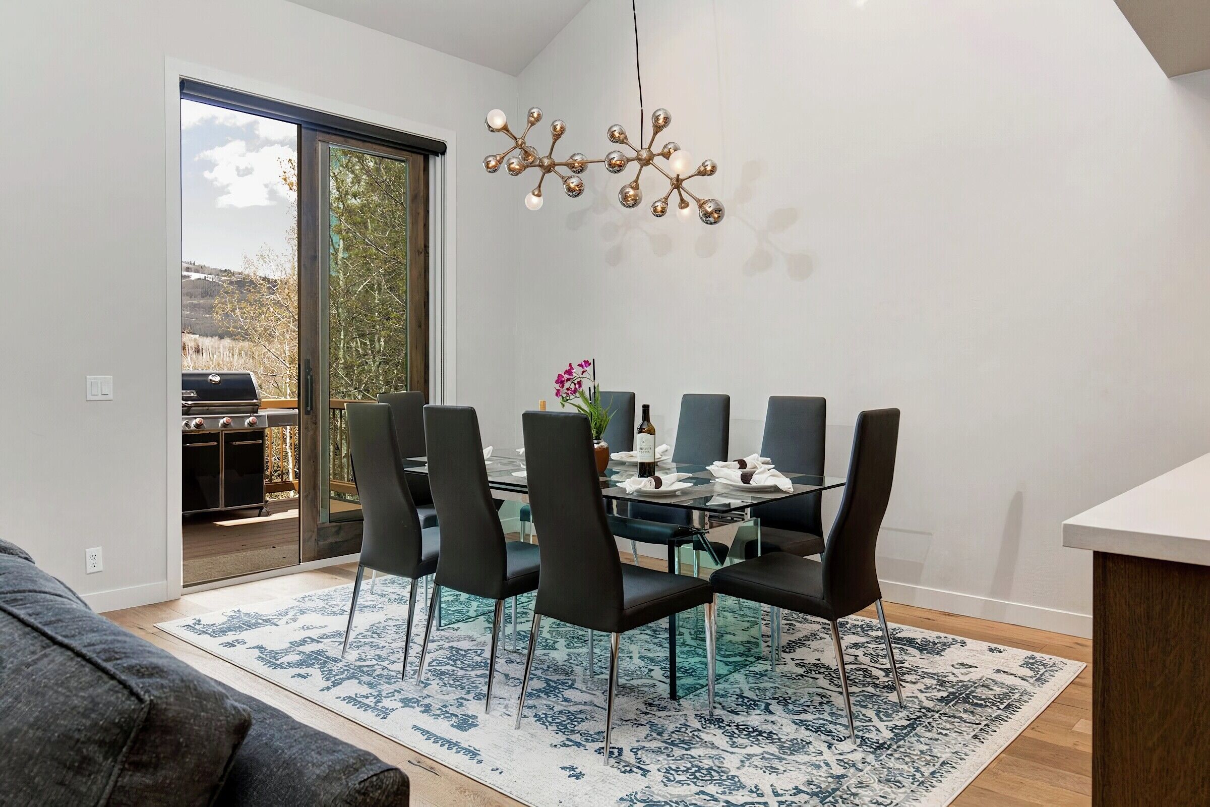 #5 - Dining Area