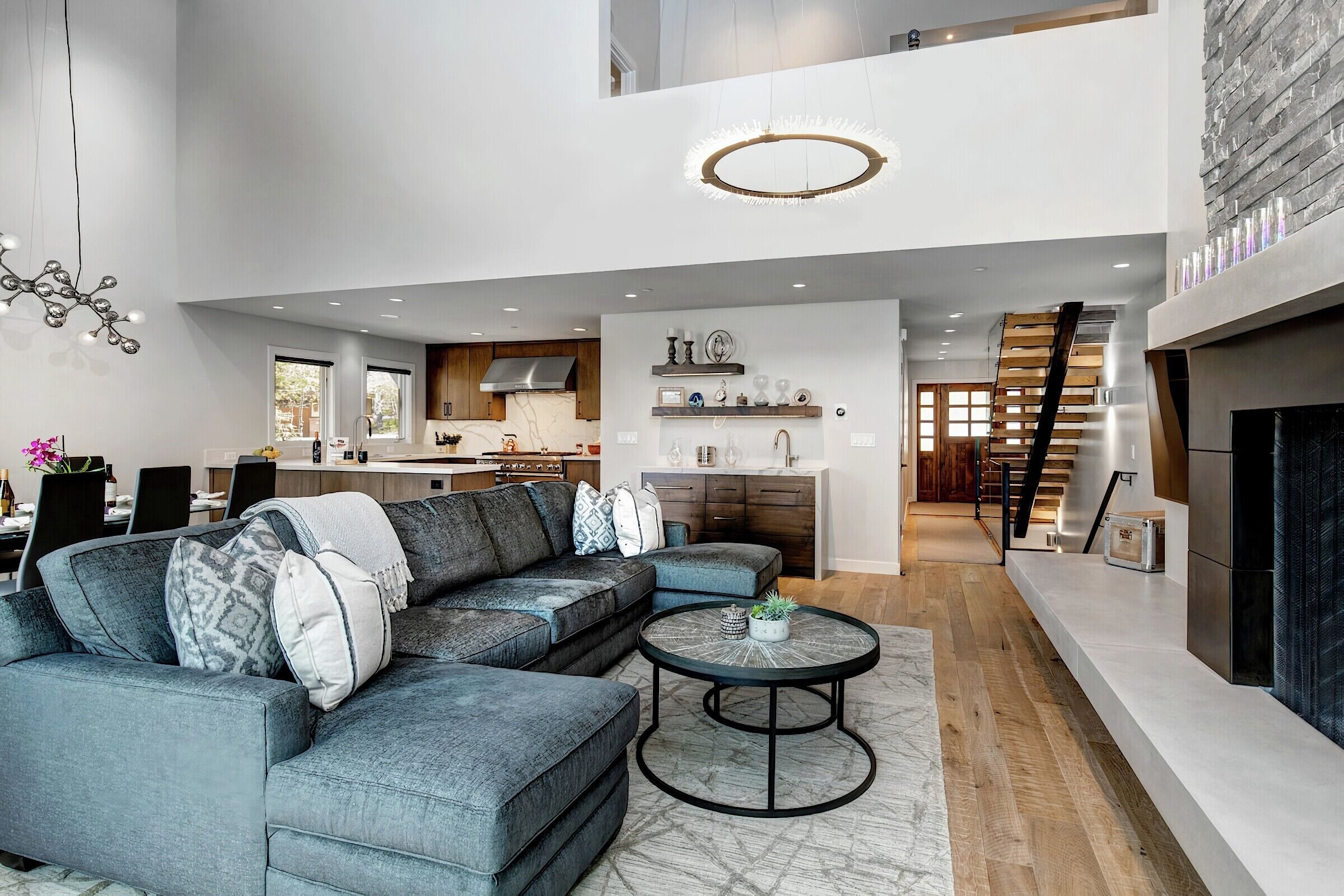 #5 - Living Area