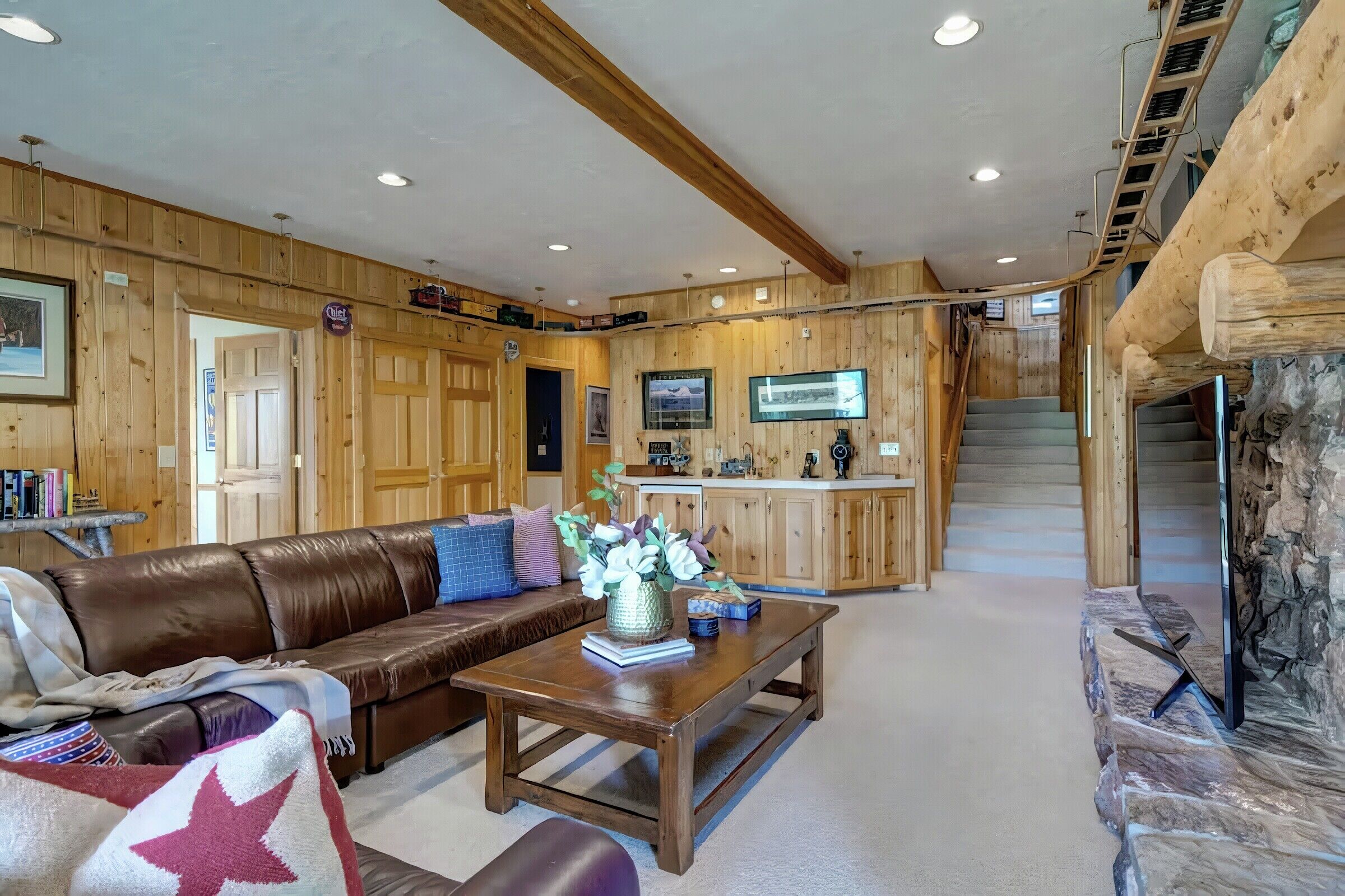 6 Bdrm 6 Bath HT - Family Room