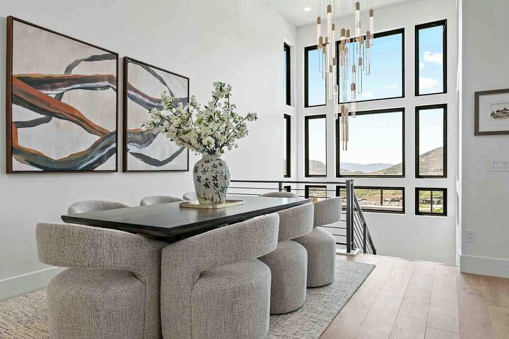 4 Bdrm 4 Bath HT - Dining Area