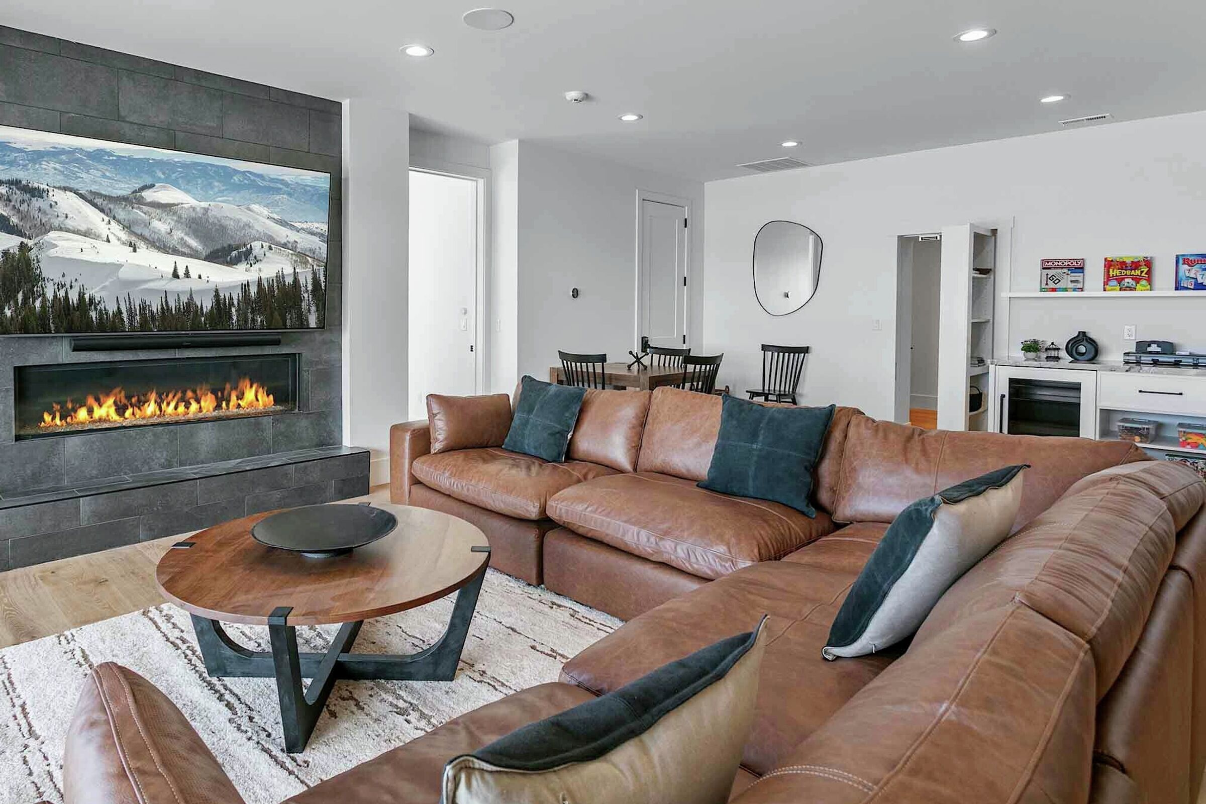 6 Bdrm 5.5 Bath HT - Family Room