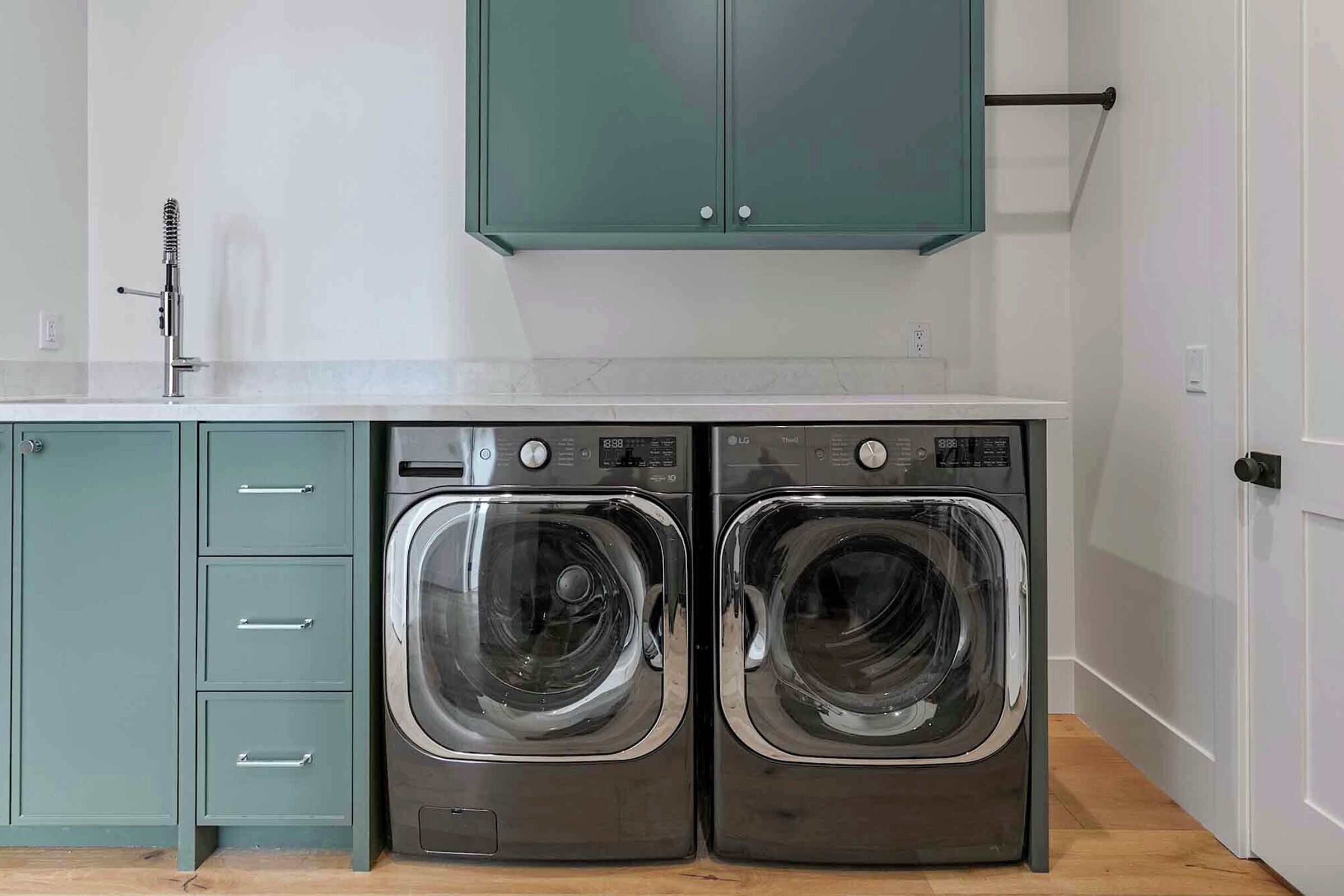 6 Bdrm 5.5 Bath HT - Laundry Room