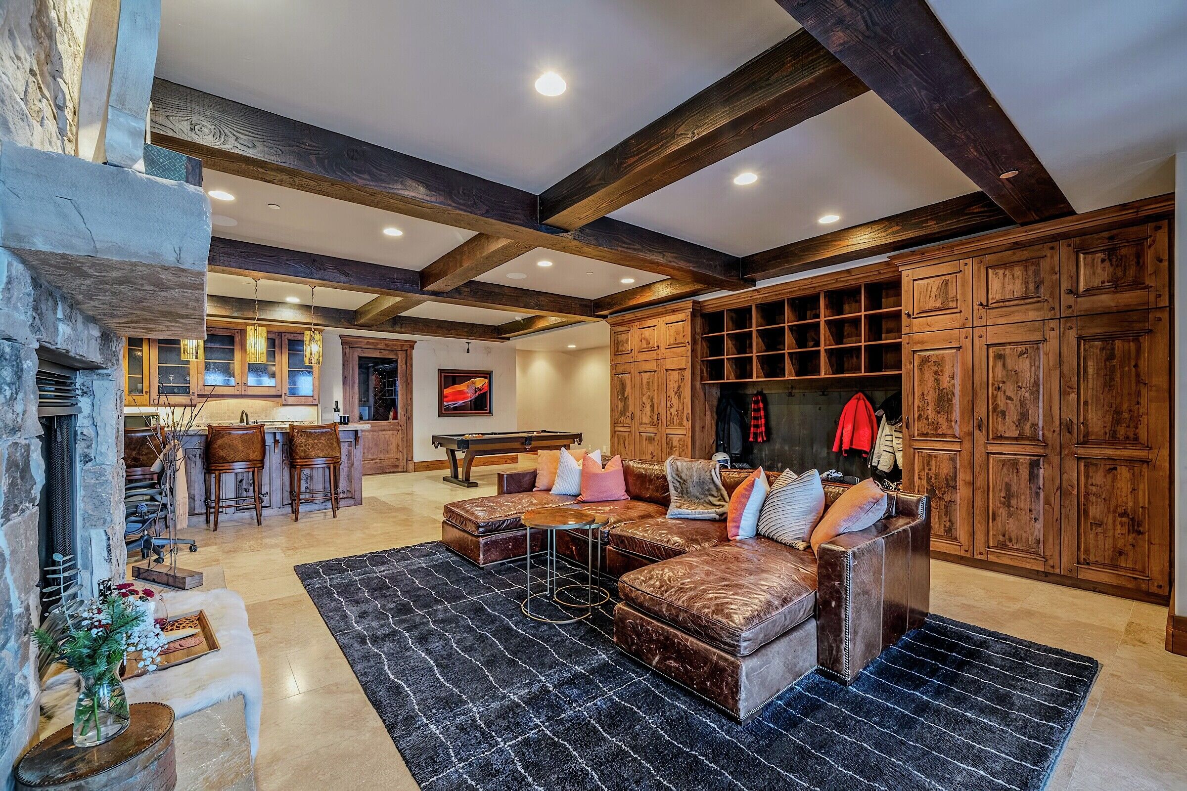 5 Bdrm 6.5 Bath HT - Family Room