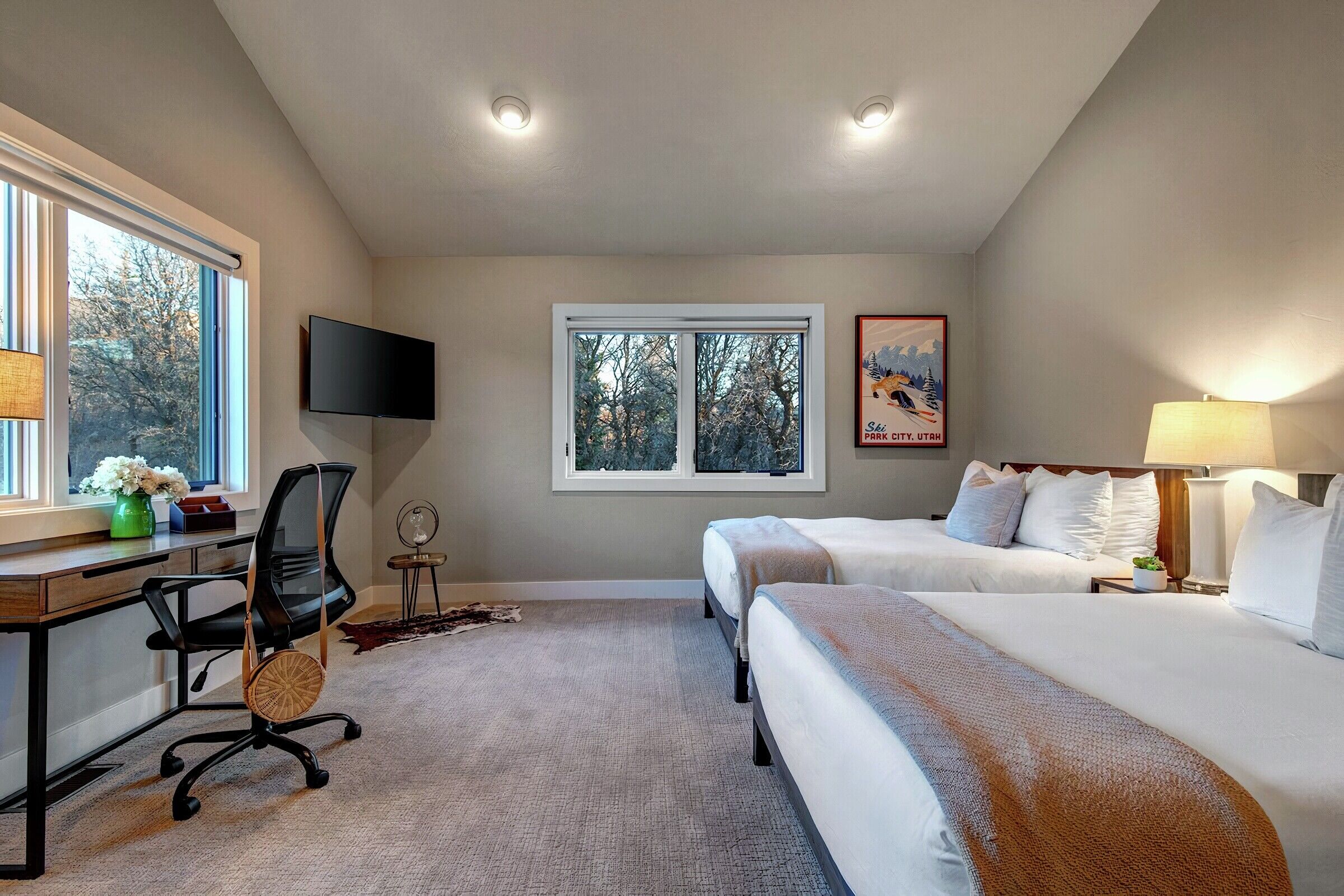 6 Bdrm 6 Bath HT - Bedroom