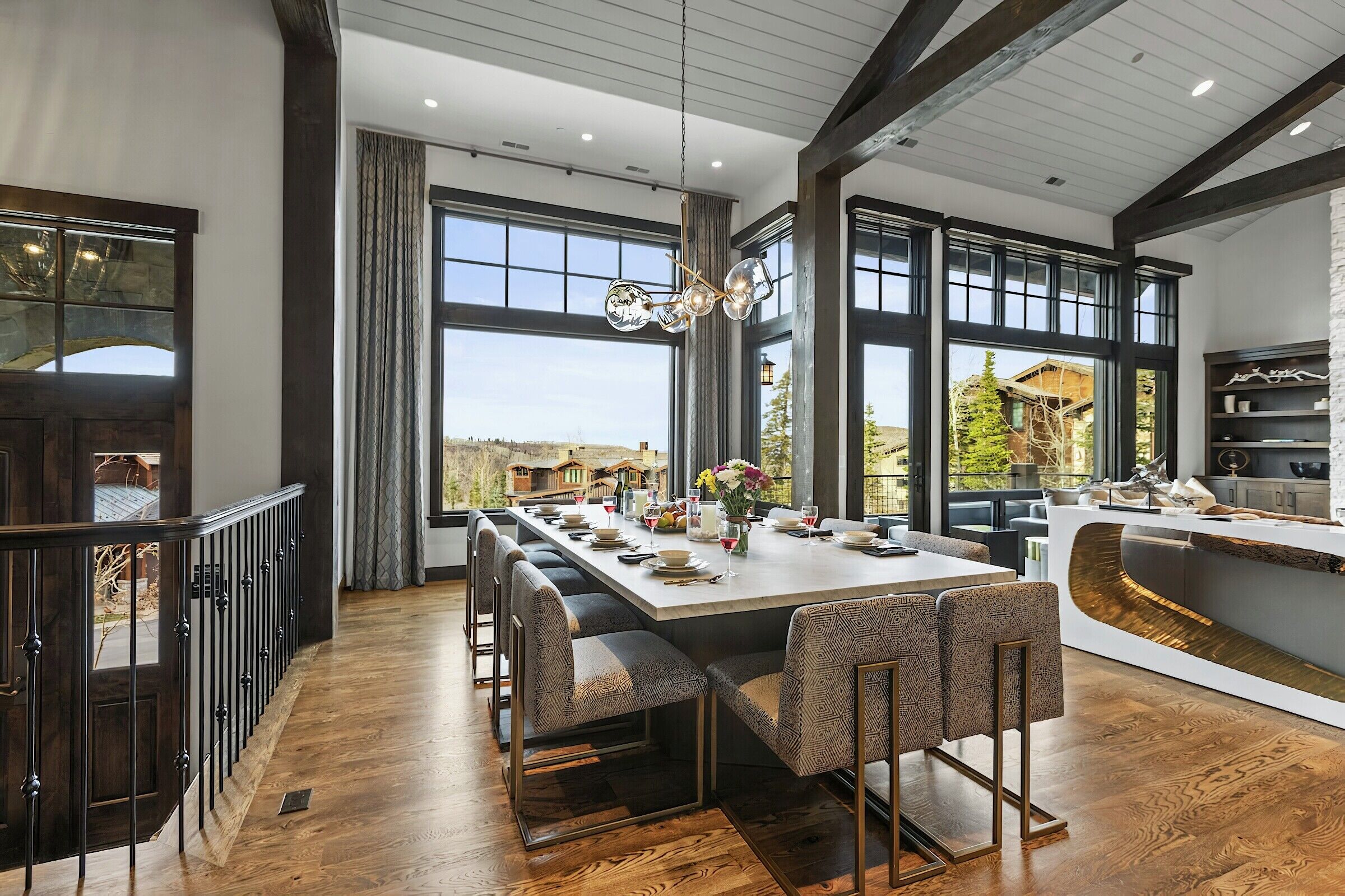 5 Bdrm 5.5 Bath HT - Dining Area