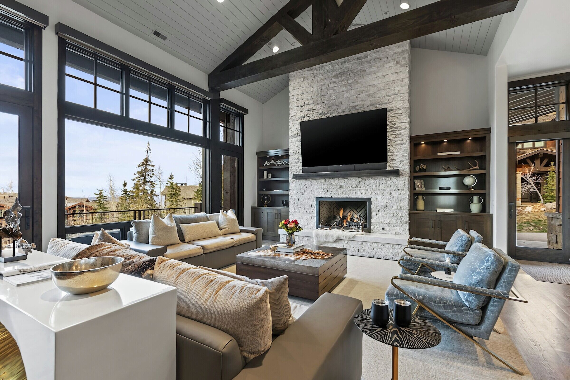 5 Bdrm 5.5 Bath HT - Living Area