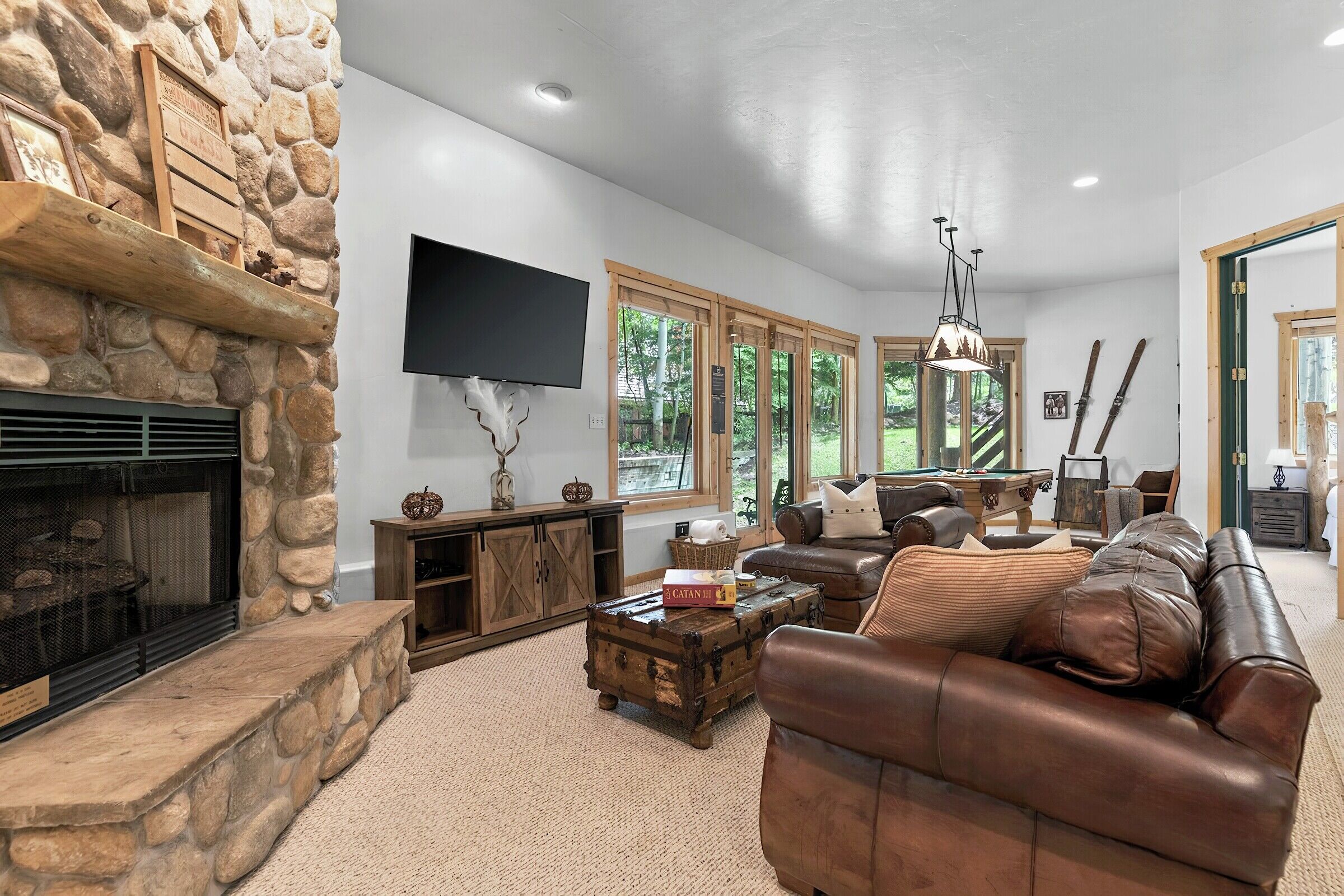 6 Bdrm 5.5 Bath HT - Family Room