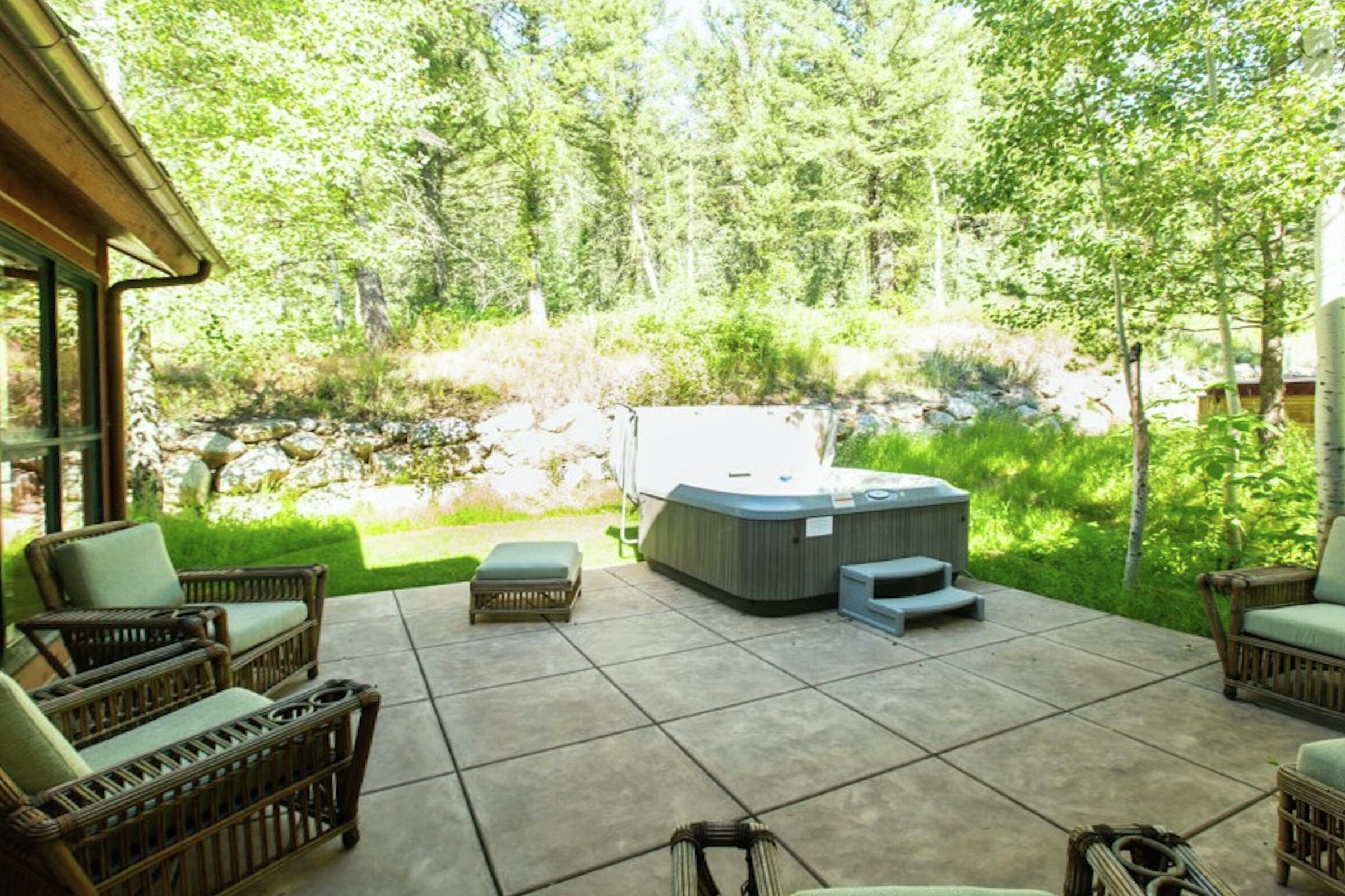 Patio with Hot Tub