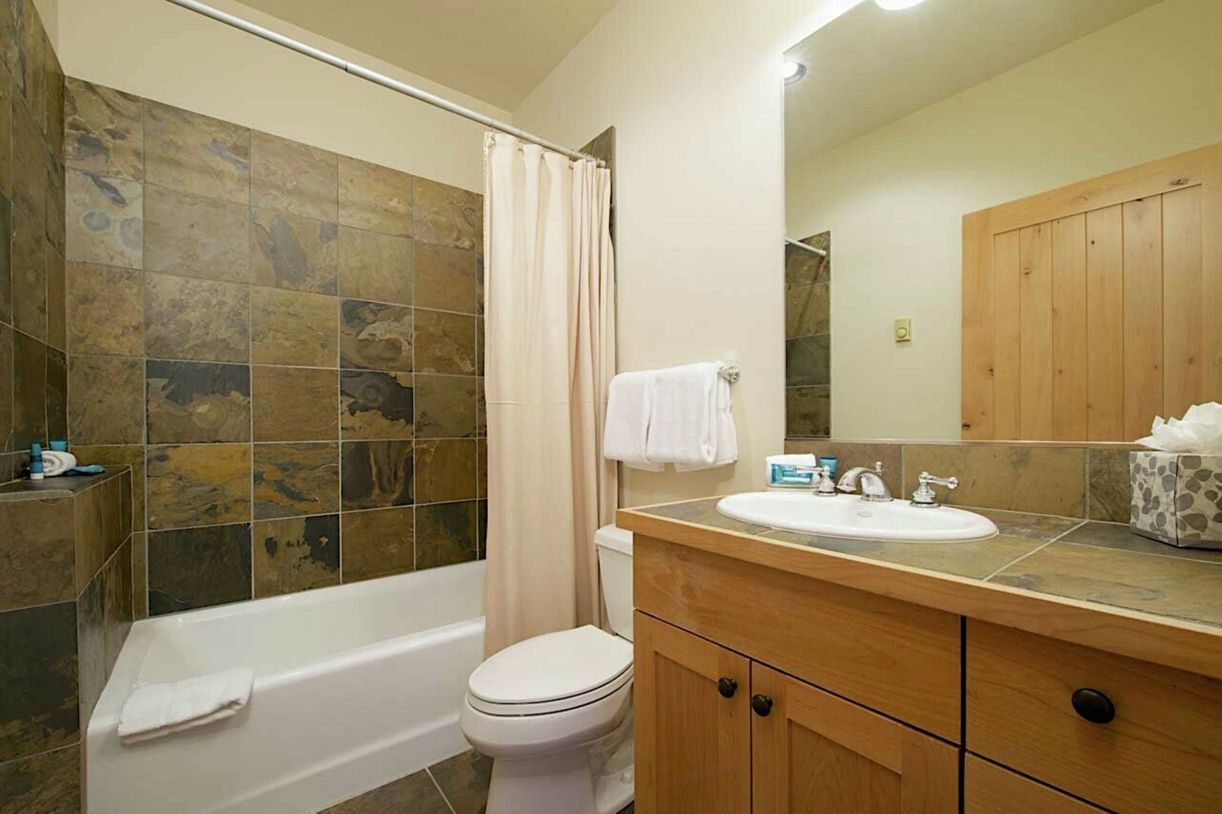 #12 - Bathroom