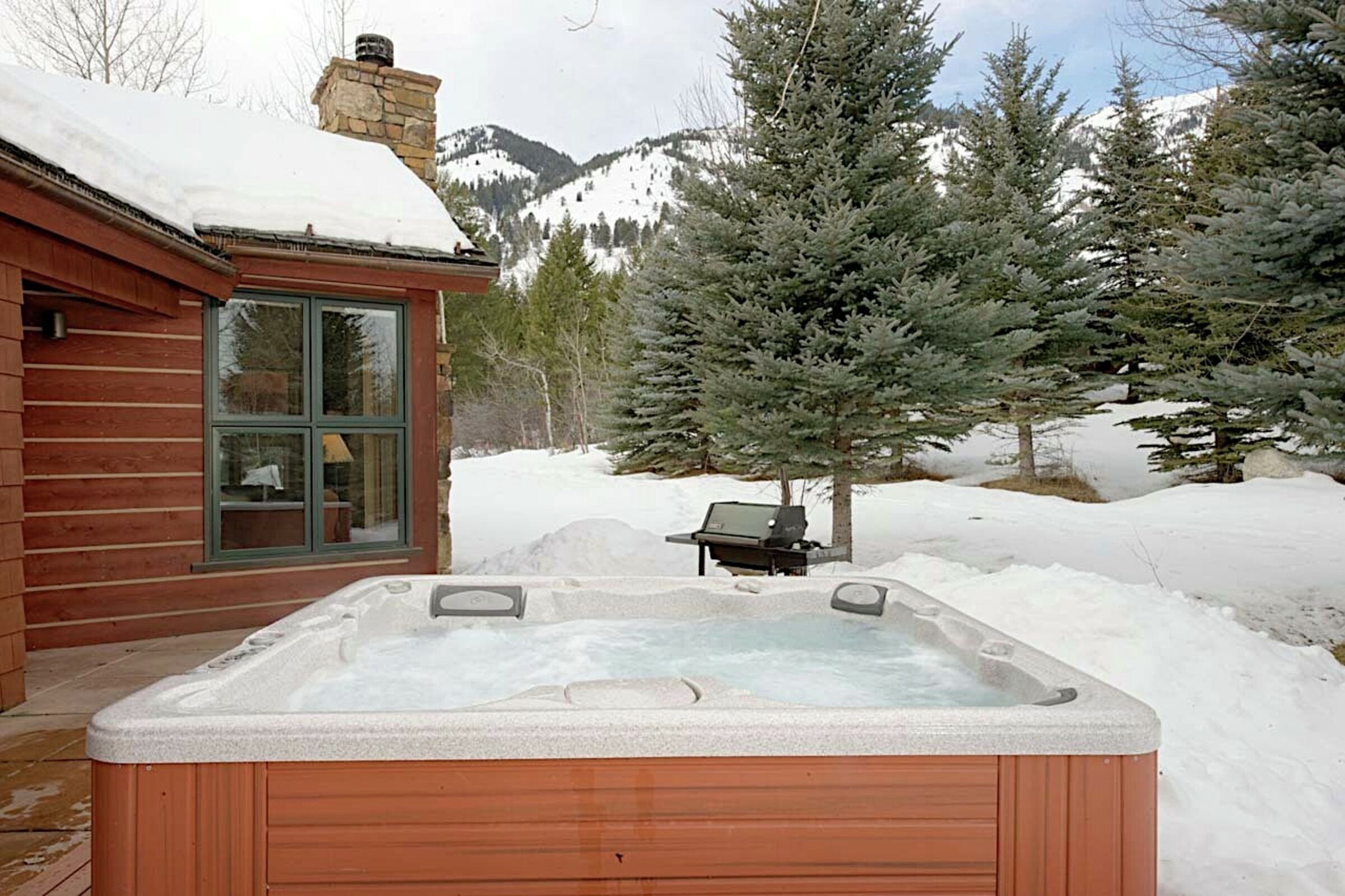 #11 - Patio with Hot Tub