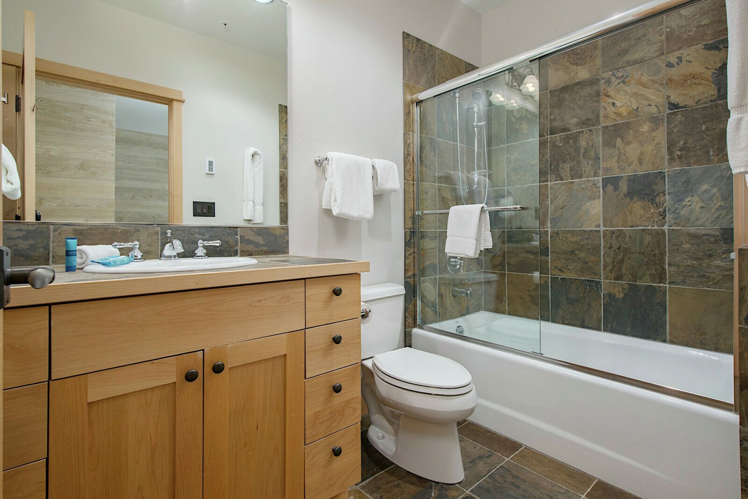 #15 - Bathroom