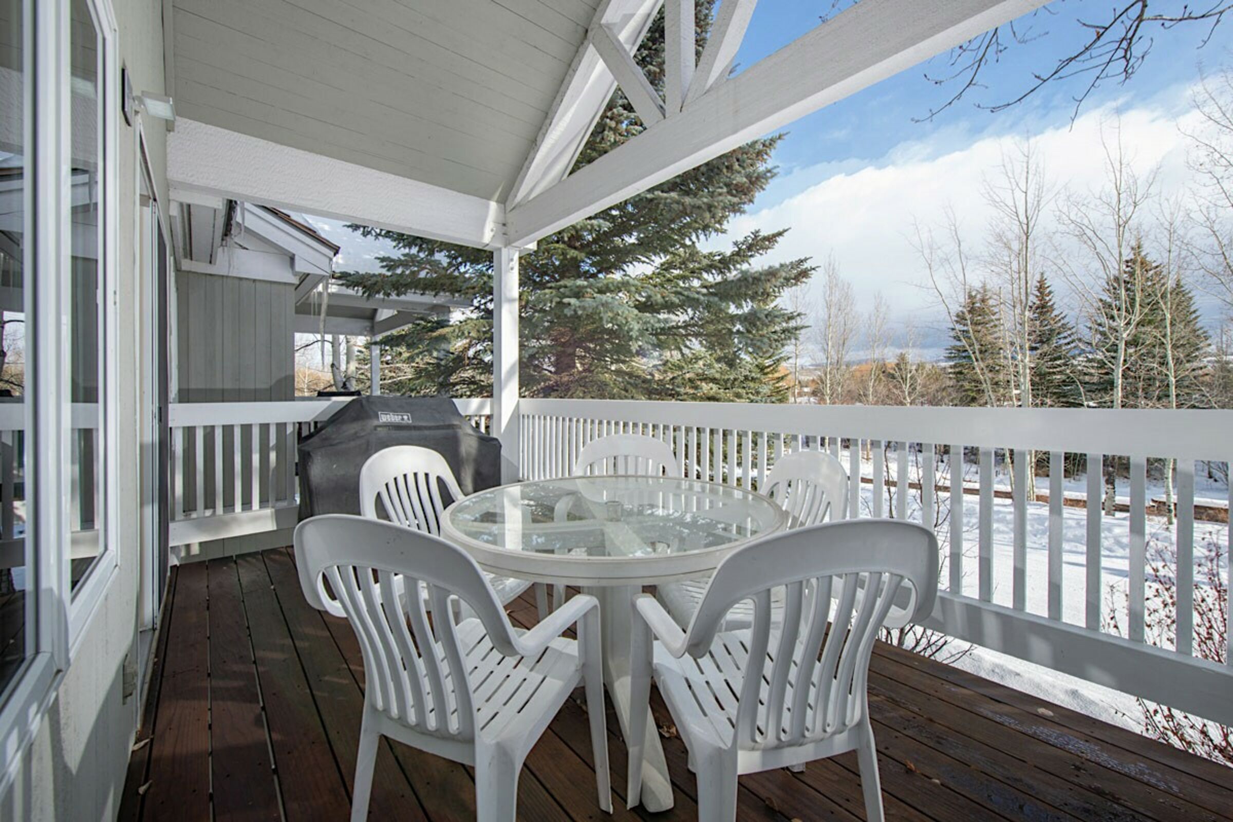 Balcony with BBQ